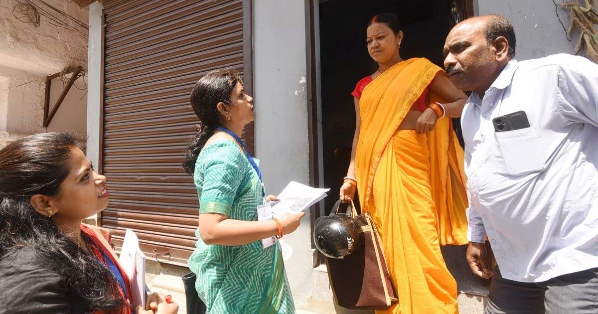 Bihar Teacher News: अब स्कूल टाइम में नहीं होगा जनगणना का काम, शिक्षकों को लेकर शिक्षा विभाग का बड़ा फैसला, जानिए क्या है नया अपडेट
